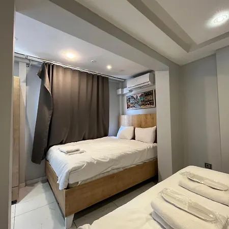 Taksim Savella Aparthotel 4*