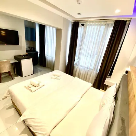 Lejlighedshotel Taksim Valens 4*
